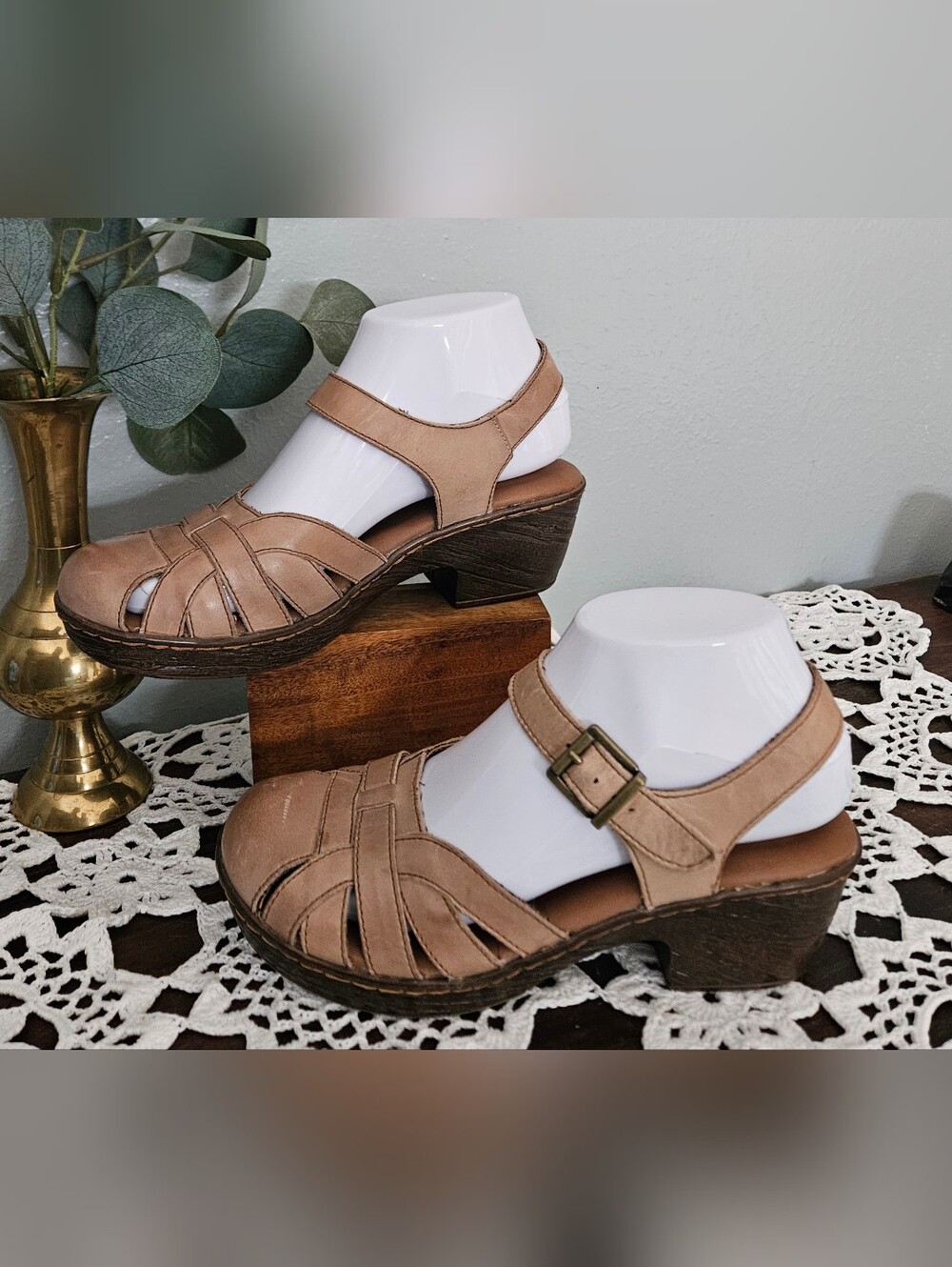 B.o.c. Tan Upper Leather Fisherman Cage Wedge Sandals Size 7
